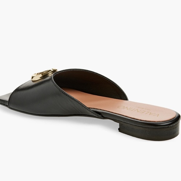 VALENTINO by Mario Valentino Armonia Slide
Black Sandal (Women)/size 6 - Picture 3 of 16